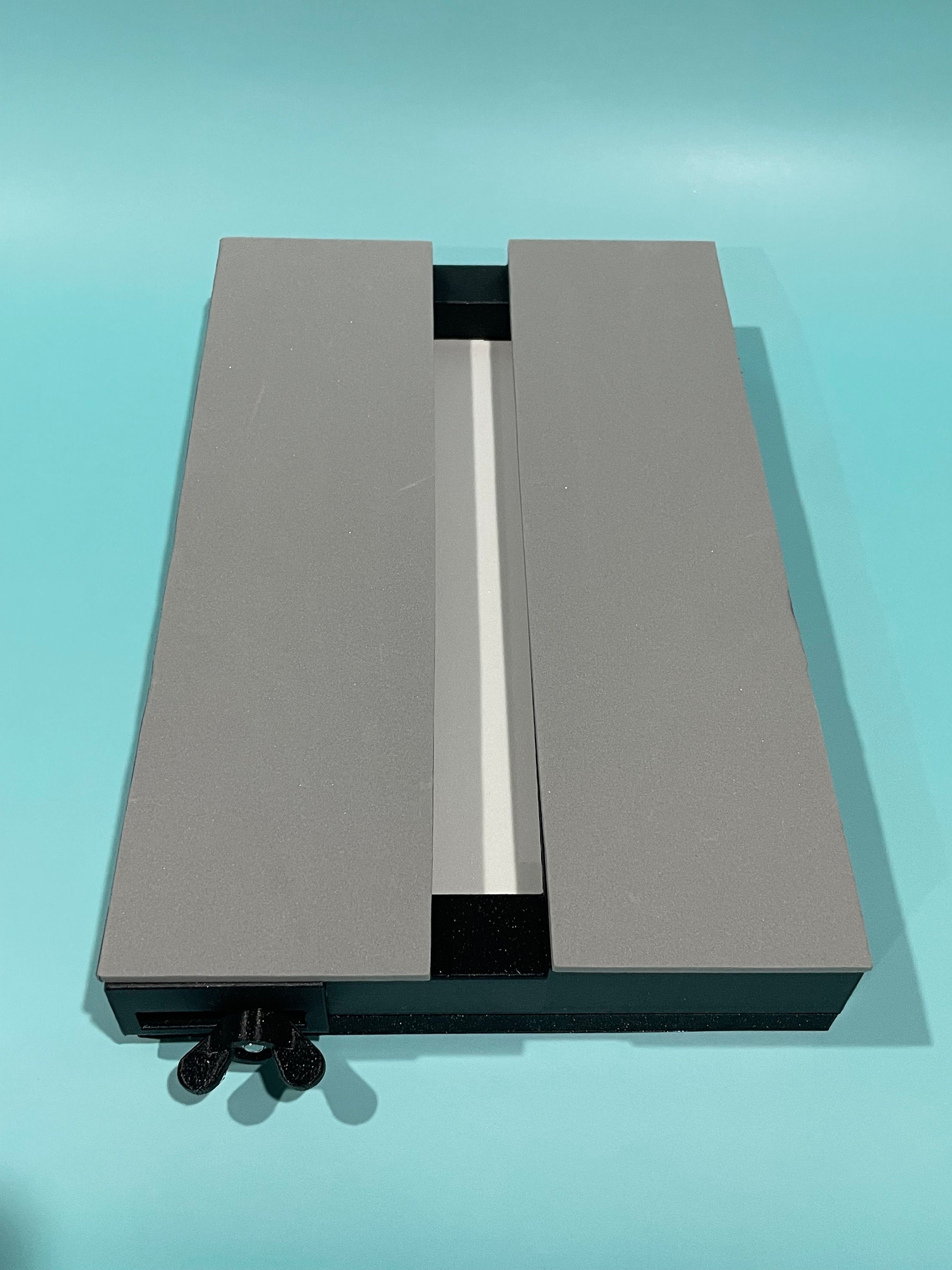 3D Printed Adjustable Flat Spreading Board