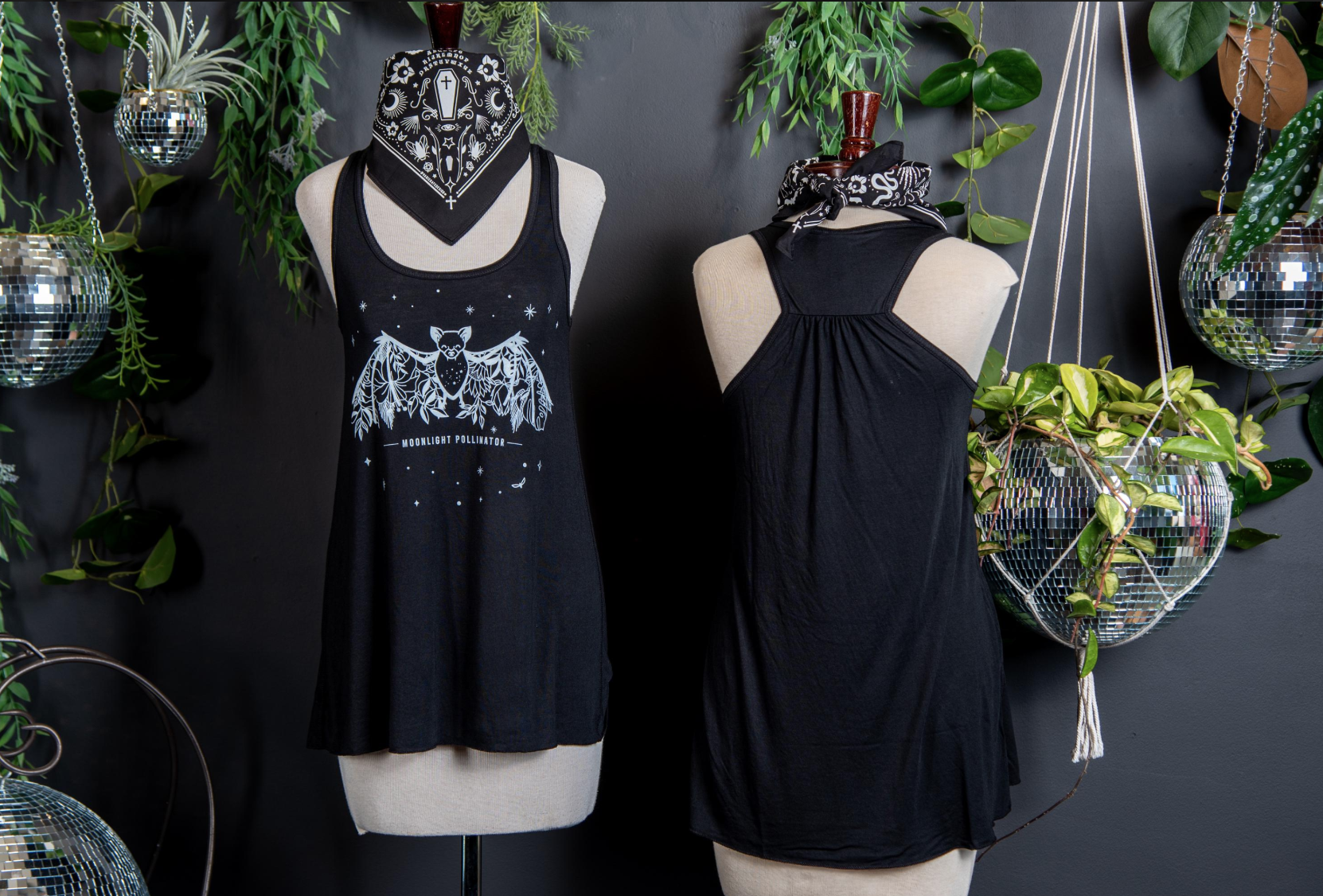 Variegate Design Midnight Pollinator Tank