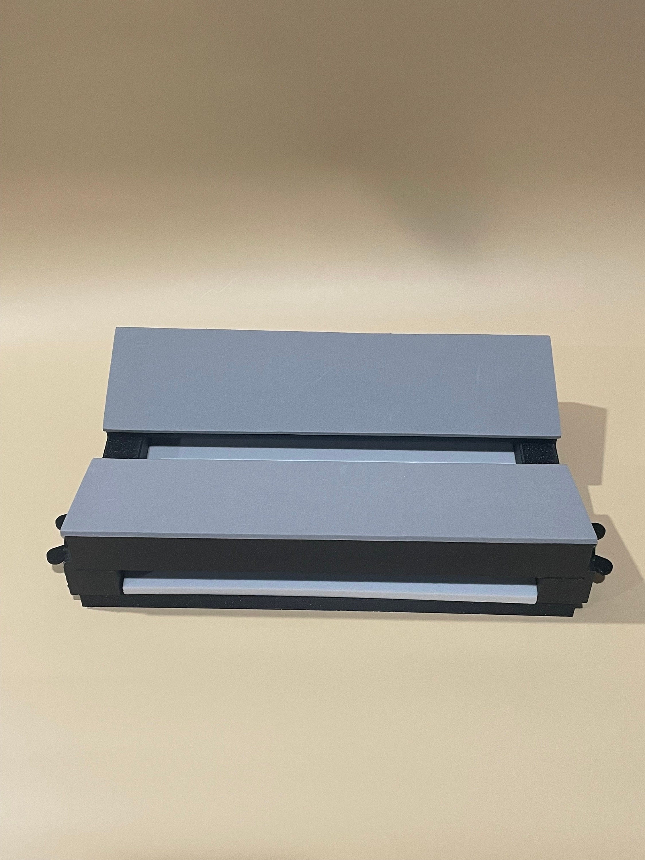 3D Printed Adjustable V Shaped Spreading Board