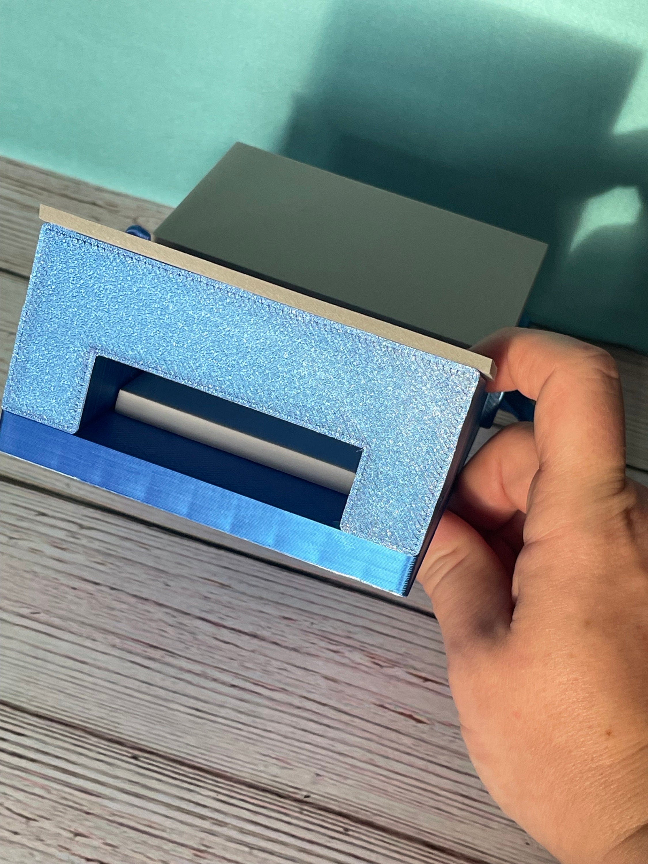 3D Printed Mini Adjustable V Shaped Spreading Board