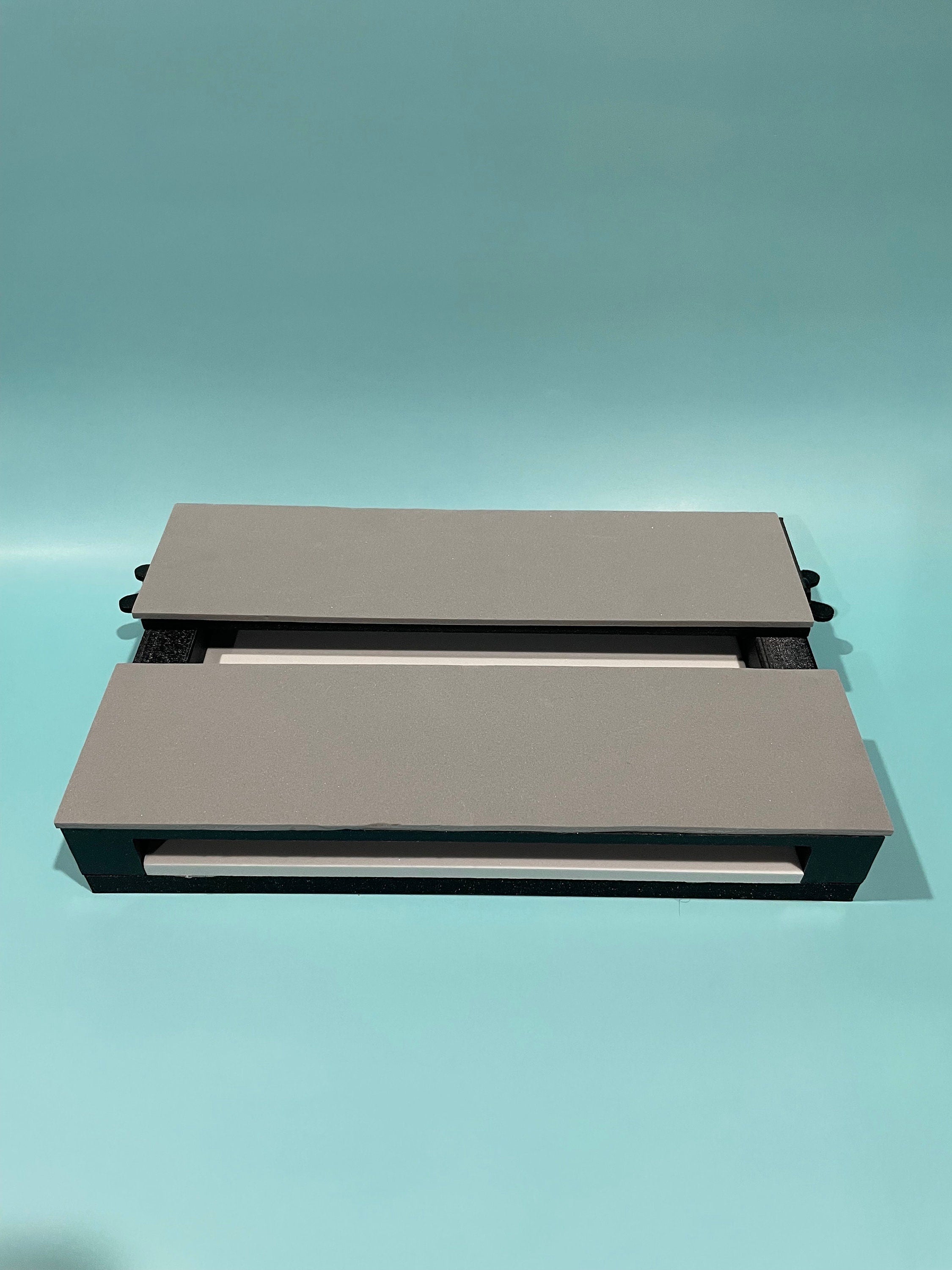 3D Printed Adjustable Flat Spreading Board