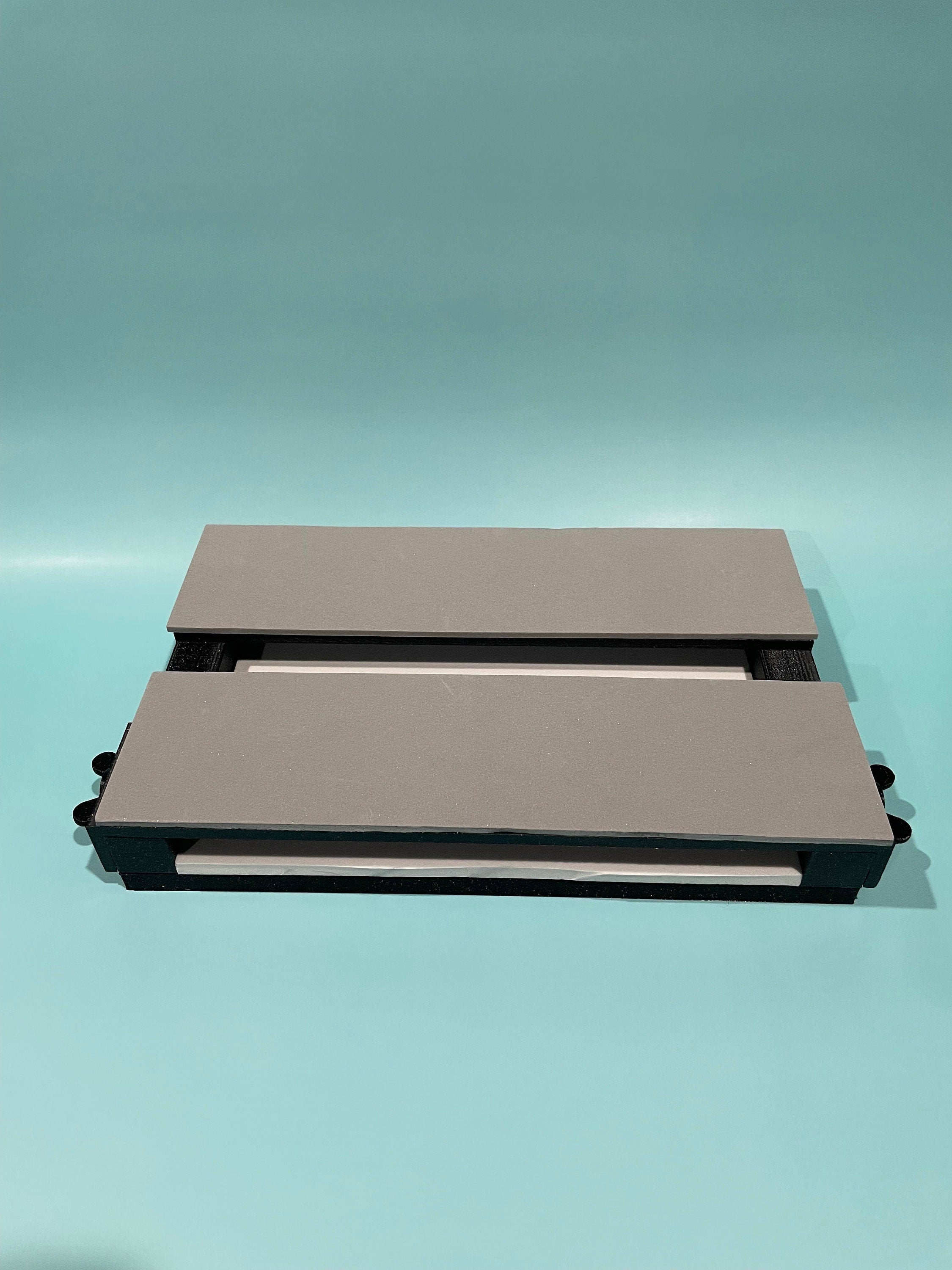 3D Printed Adjustable Flat Spreading Board